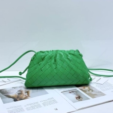 Bottega Veneta Pouch Clutch Bags